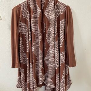 Manaola Brown and White Patterned Blouse